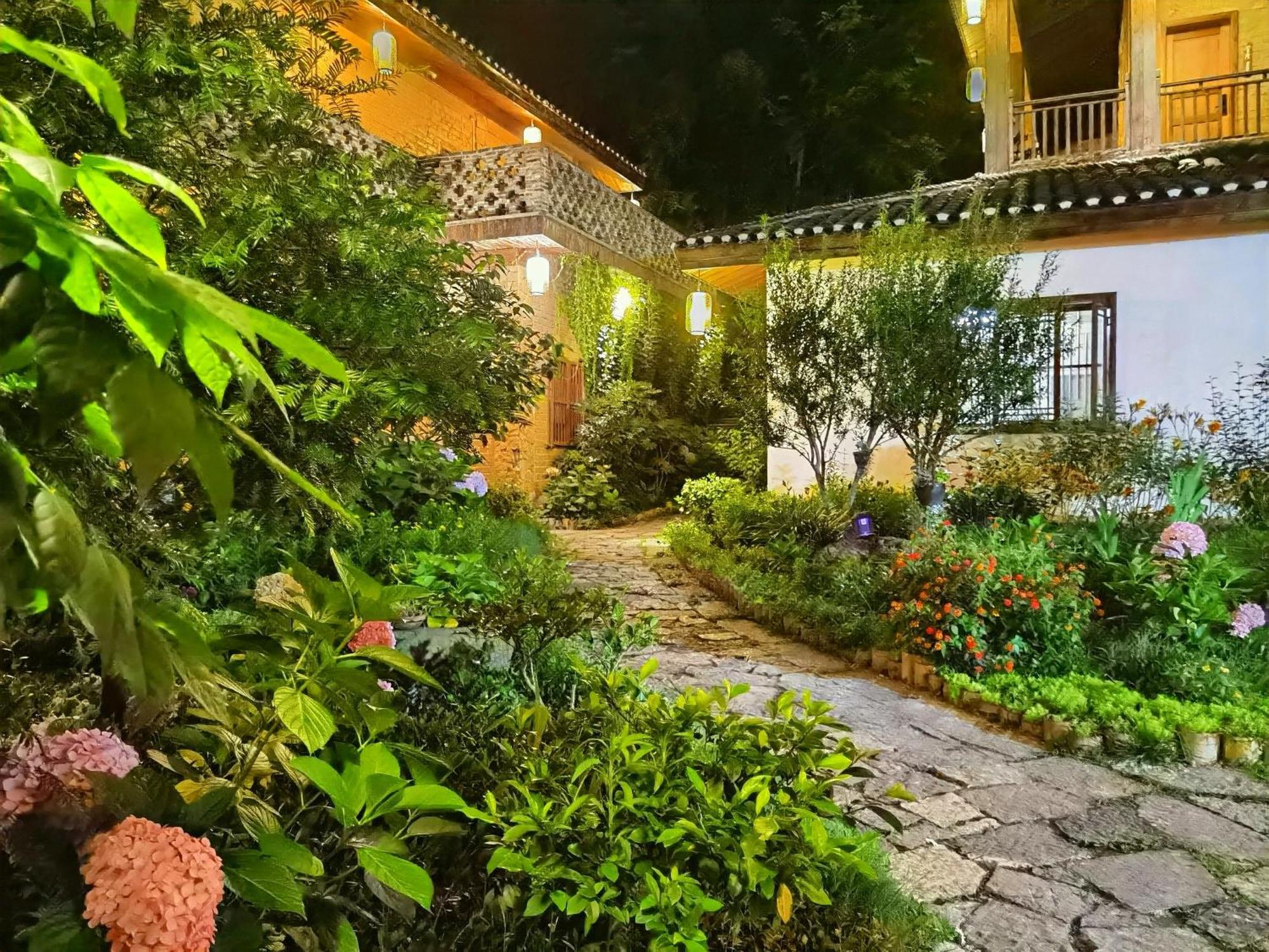 Dayong Antique Feature Resort Чжанцзяцзе Экстерьер фото