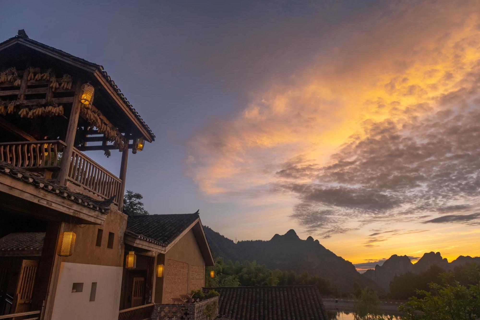 Dayong Antique Feature Resort Чжанцзяцзе Экстерьер фото